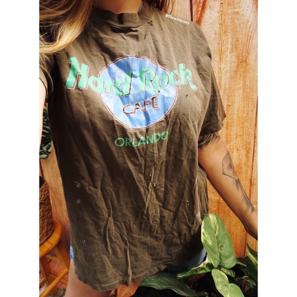 Vintage Tops - Vintage hard rock orlando tee 🍃